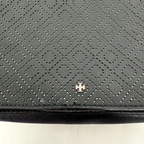 Tory Burch Black Robinson Perforated Diamond Chain Shoulder bag - Picture 12 of 12